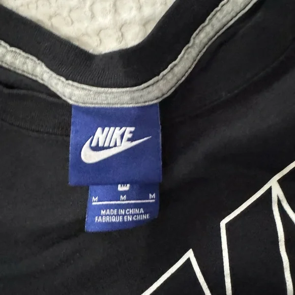 Nike Black and White Cotton Long Sleeve Tee - Picture 3 of 3